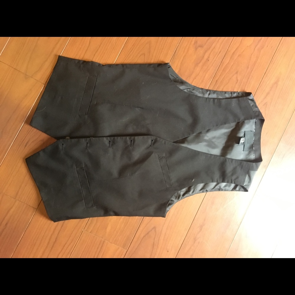 Men’s dress vest